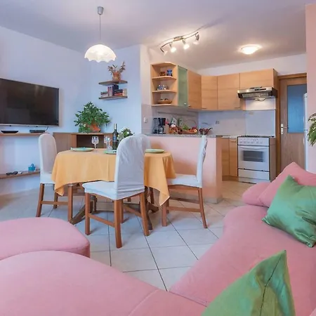Ferienhaus Denis *